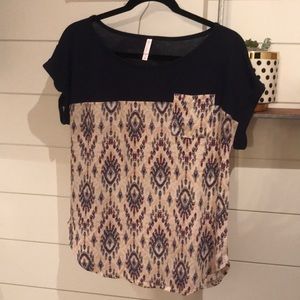 Super Cute Xhilerarion  non-wrinkle Shirt - Medium